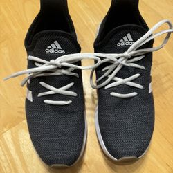 Women’s Adidas Cloudfoam Shoes Sz 9