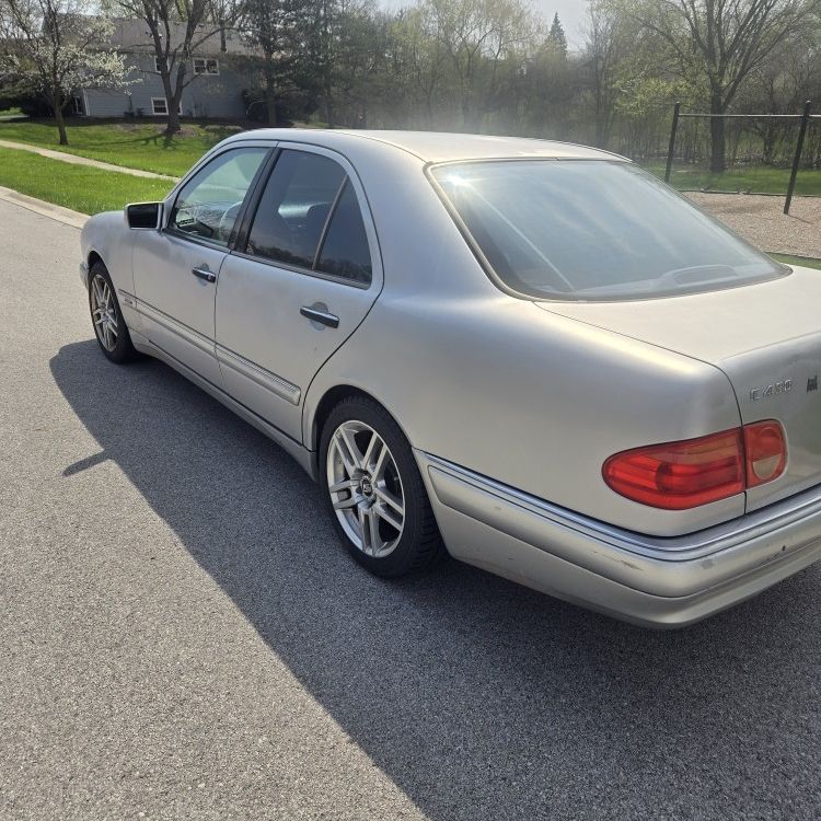 1999 Mercedes-Benz E-Class