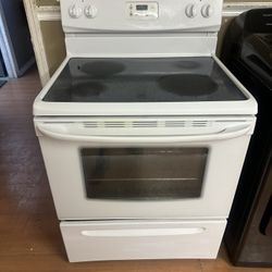 White Glass Top Stove