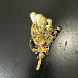 Vintage Brooch Rhinestone Faux Pearl Gold Tone Floral (Missing Back Pin)