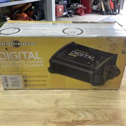 Minn Kota On -board Battery Charger