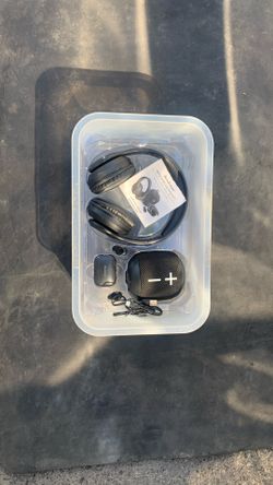 Brookstone Wireless Audio Kit