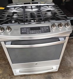FREE DELIVERY $399 " GE GAS STOVE