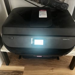 Printer W/ Extra Ink & Paper 