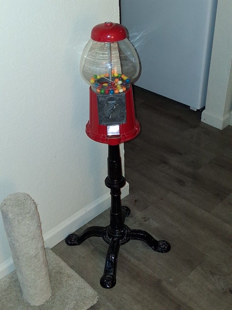Bubble Gum Machine