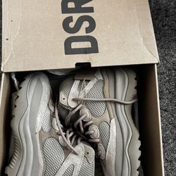 Yeezy desert boots size 6Y