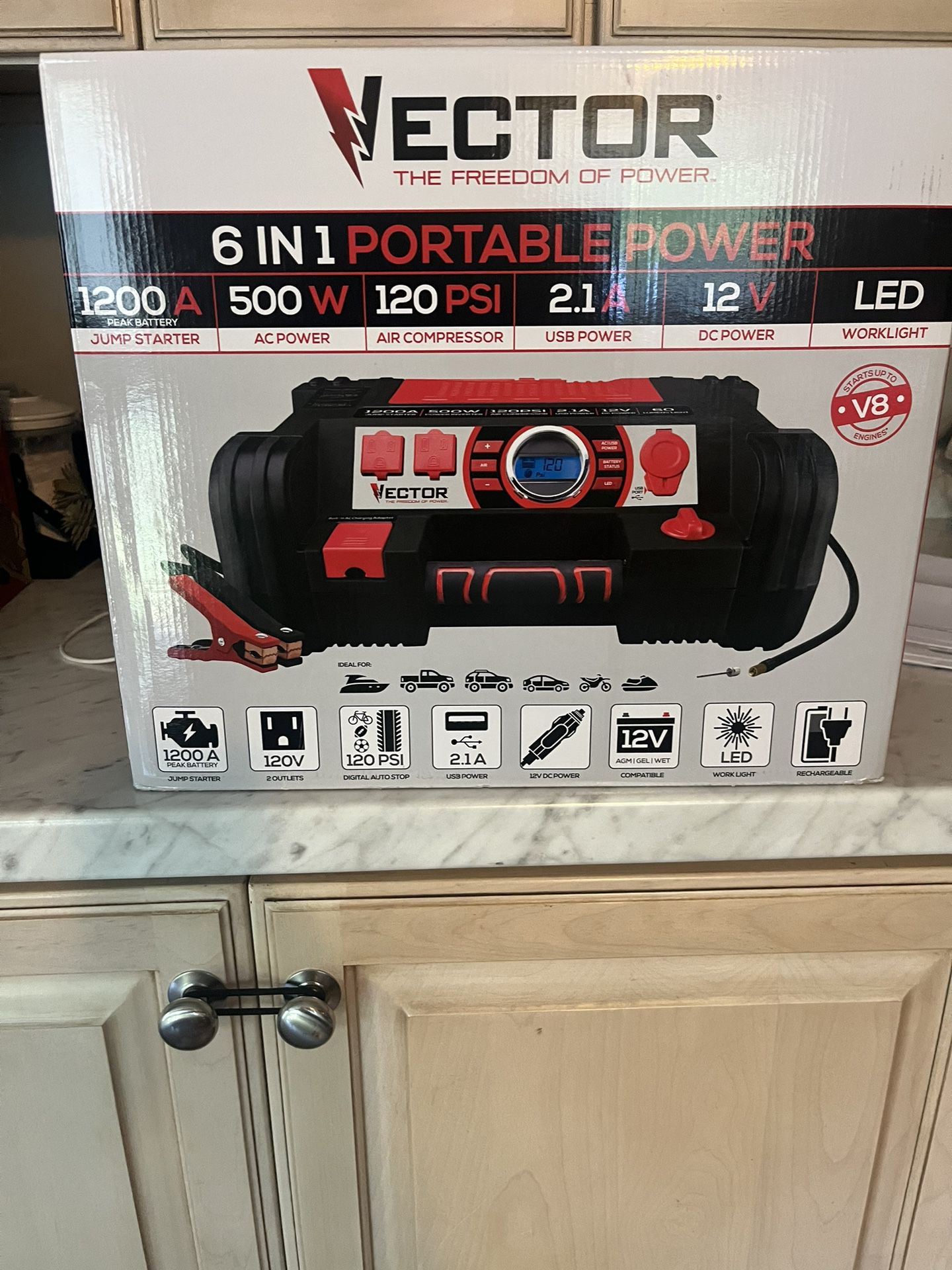 Black N Decker Portable Power Station for Sale in Tulare, CA - OfferUp