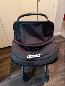 Donna car seat stroller asking 300 OBO