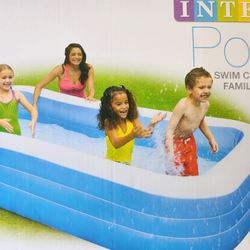 NEW In Box INTEX SWIM CENTER FAMILY POOL