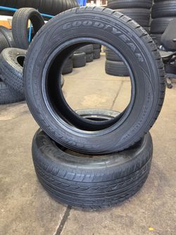 Pair 225 55 16 Goodyear & Nankang
