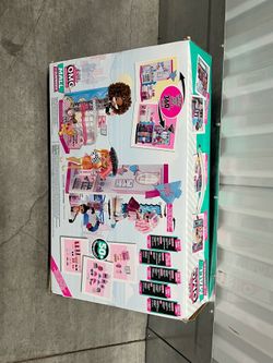 L.O.L. Surprise! O.M.G. Mall of Surprises Playset – NEW in Box