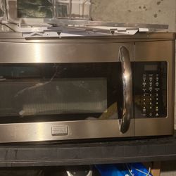 Frigidaire Microwave