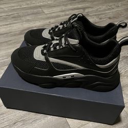 Dior B22s 