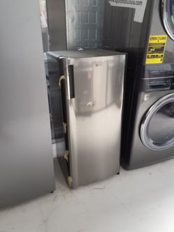 LG 6 Cu ft Stainless Steel Single Door Refrigerator