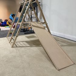 Wooden Indoor Playset – Great Condition!