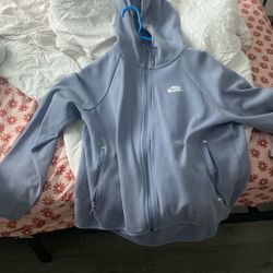Nike Tech