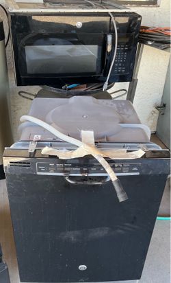 Dishwasher , Microwave , Stove  Brand  - GE