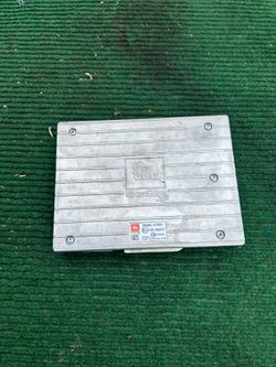 JBL AMPLIFIER 2016 Prius 17 18 TOYOTA