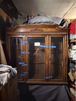 Solid wood China Cabinet