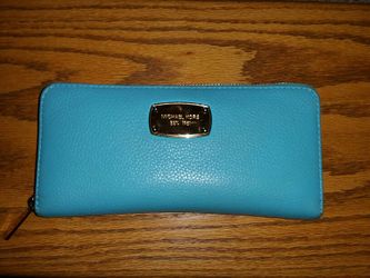 Michael Kors wallet