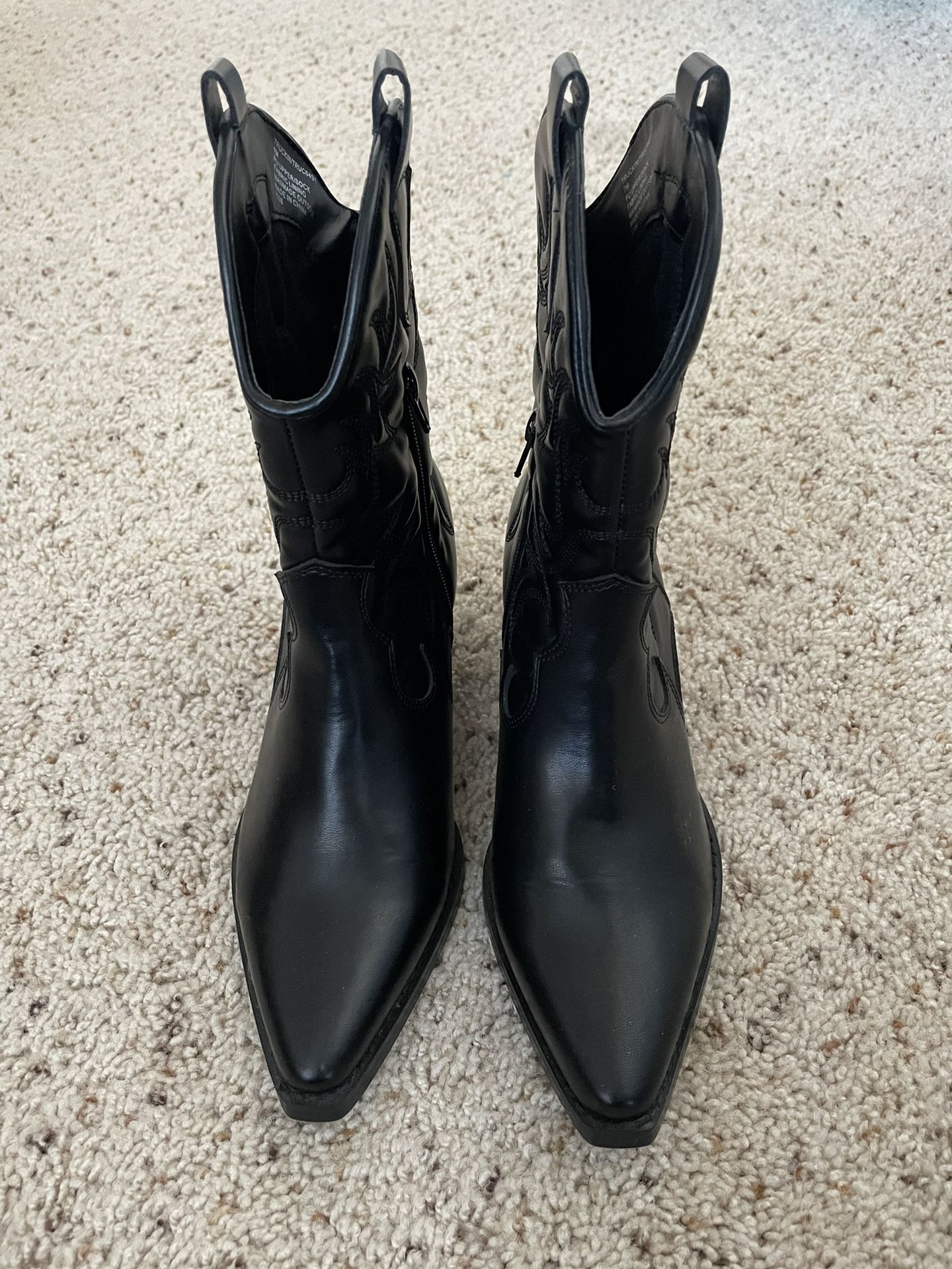 Steve Madden Black Boots