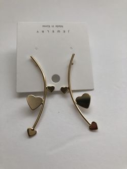 Heart dangling earrings