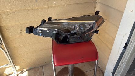 Headlamp for corolla