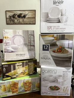 Dinnerware Sets