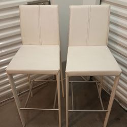 White Leather / Crome  Bar Stools