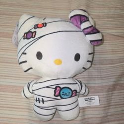 Hello Kitty Mummy Halloween Plushie 