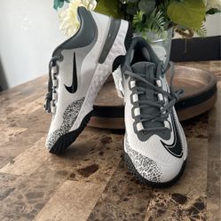 Nike  Alpha Huarache Elite 4 Turf Softball Shoes