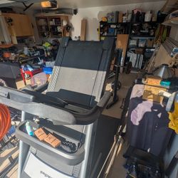 Nordic Track Treadmill 