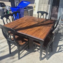 Dinning Table Set $30