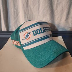 Miami Dolphins 1966 Fitted Trucker Hat New Era 39 Thirty NFL Football  Defect 