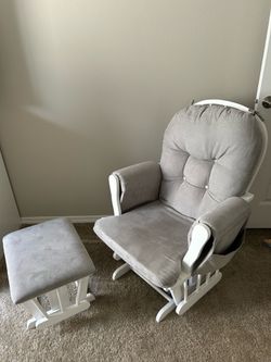 Storkcraft Nursing Chair