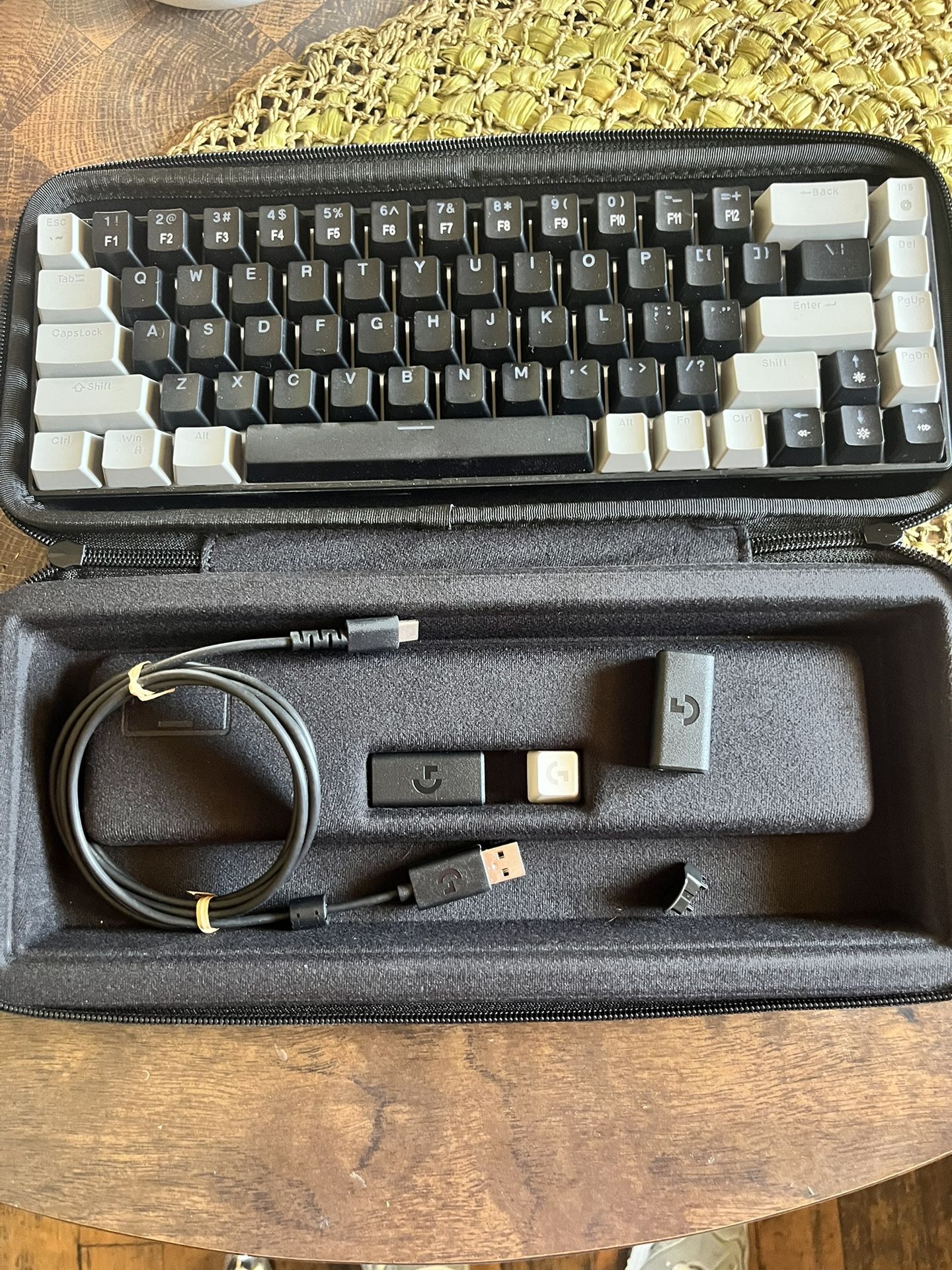 Magegee Portable Gaming Keyboard W /Hardsided Case
