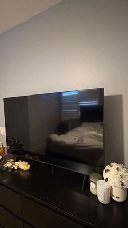 Samsung 55’ 4k TV
