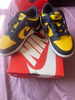 Girls  blue and gold Nike size 11