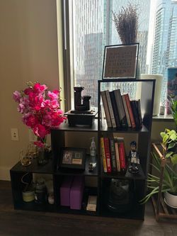 Black Cube Storage Shelf/ Bookcase - Modern & sturdy