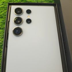 Samsung Galaxy S24 Ultra 256gb Unlocked! FREE Smartwach/ Headphones. Pay $1 Today Rest in payments. NO CREDIT NEEDED FINANCING 