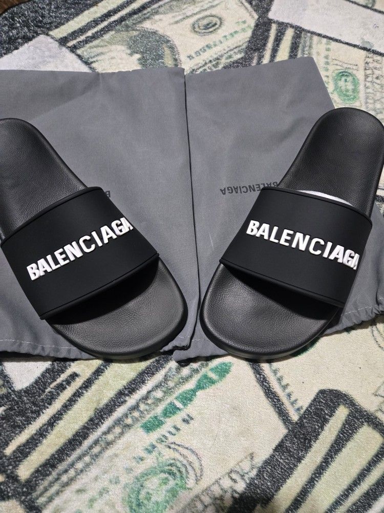 Balenciaga Slides