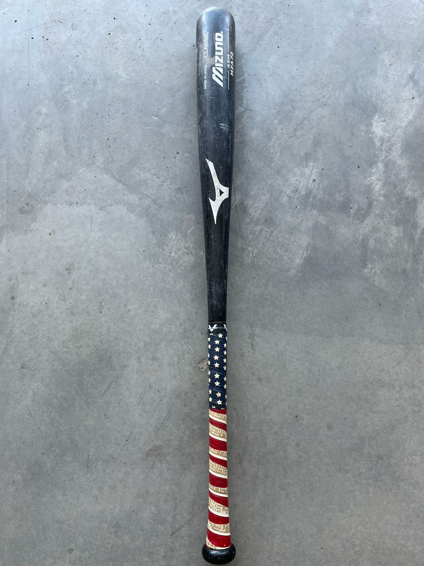 Mizuno wood bat