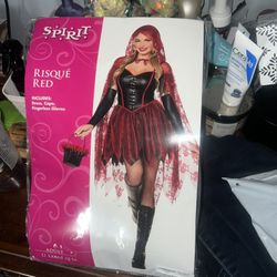 risque red - red riding hood costume