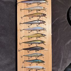 Megabass Vision 110 Lot (12 Jerkbaits) 