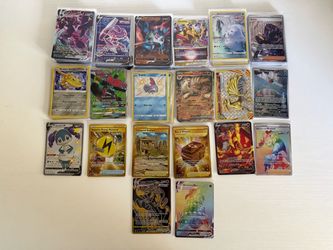 200+ card Pokémon Lot – Holos, V, VMAX & Trainer Cards