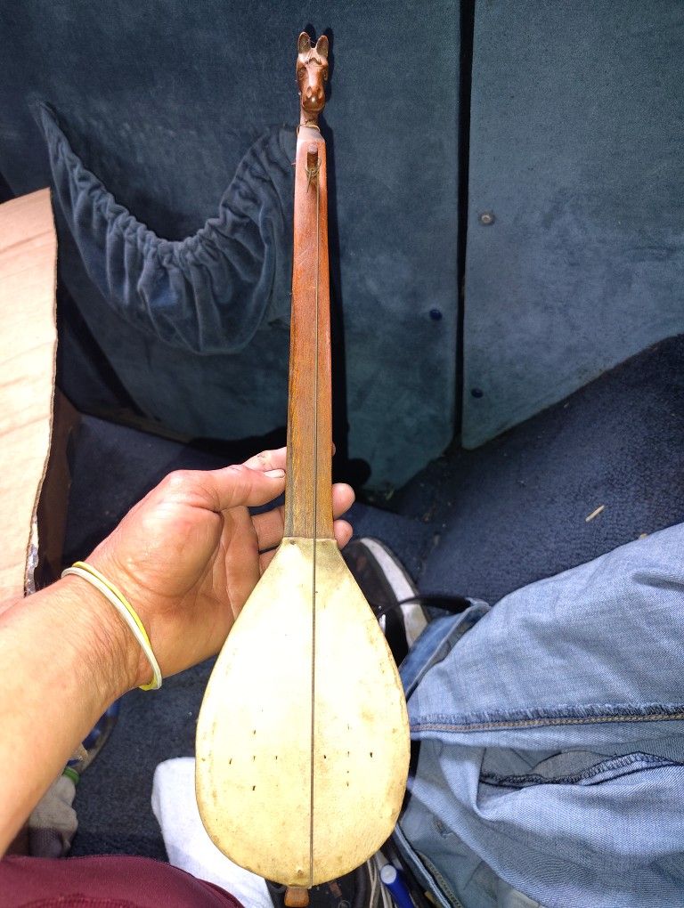 Wood Carved Horse Head Balkan Gusle Fiddle
