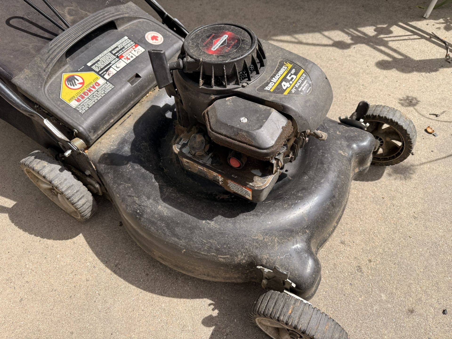 Yard Machines 21” Lawn Mower Gas