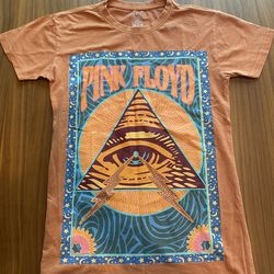 Womans Pink Floyd tshirt (S)
