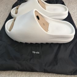 yeezy slide ys-01 white size 12 new