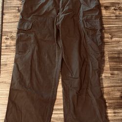Old Navy Cargo Pants 38x34